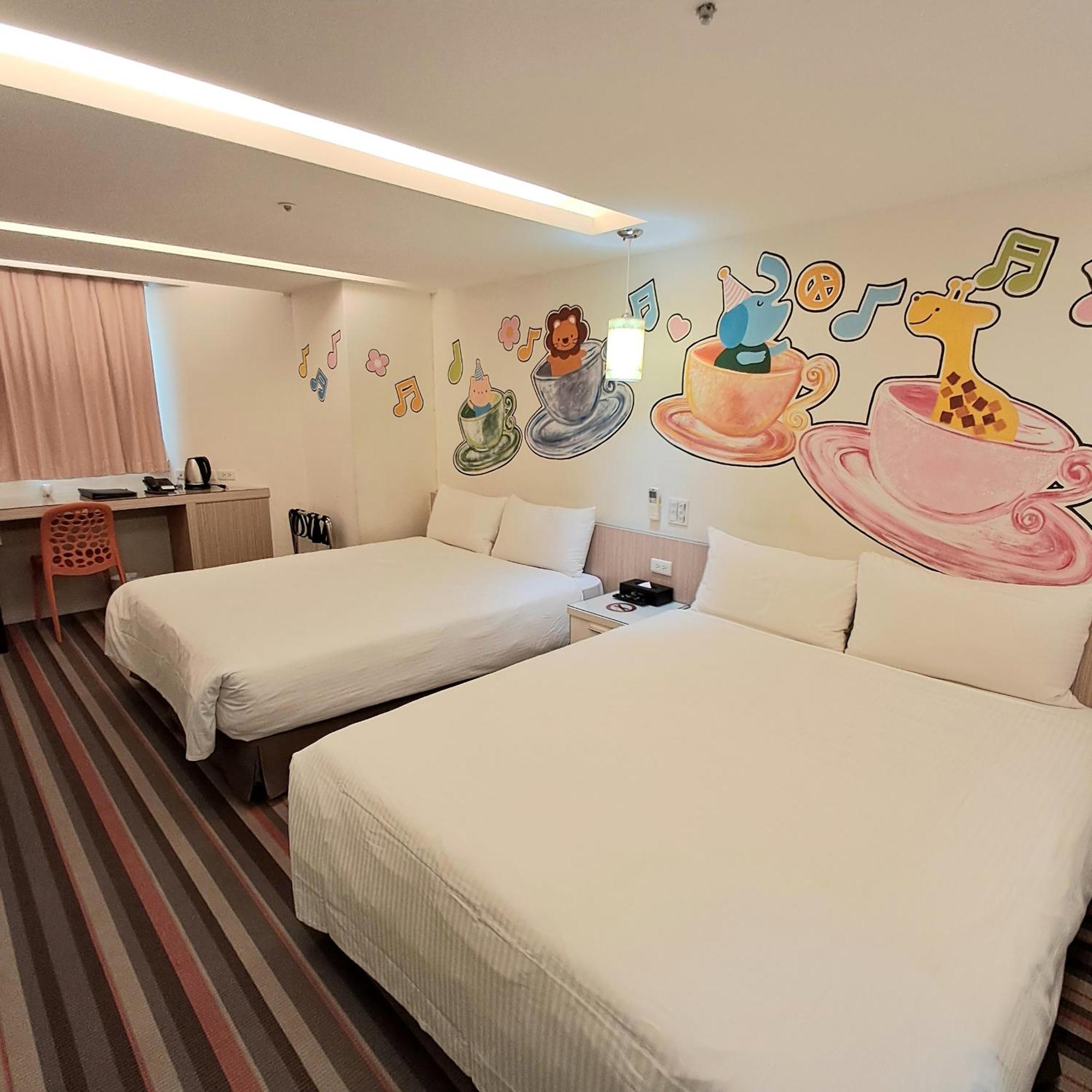 Morwing Hotel Fuzhong Taipei Exterior photo